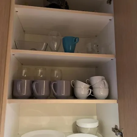 Uroczy Apartament Typu Studio - Centrum Apartment Warsaw